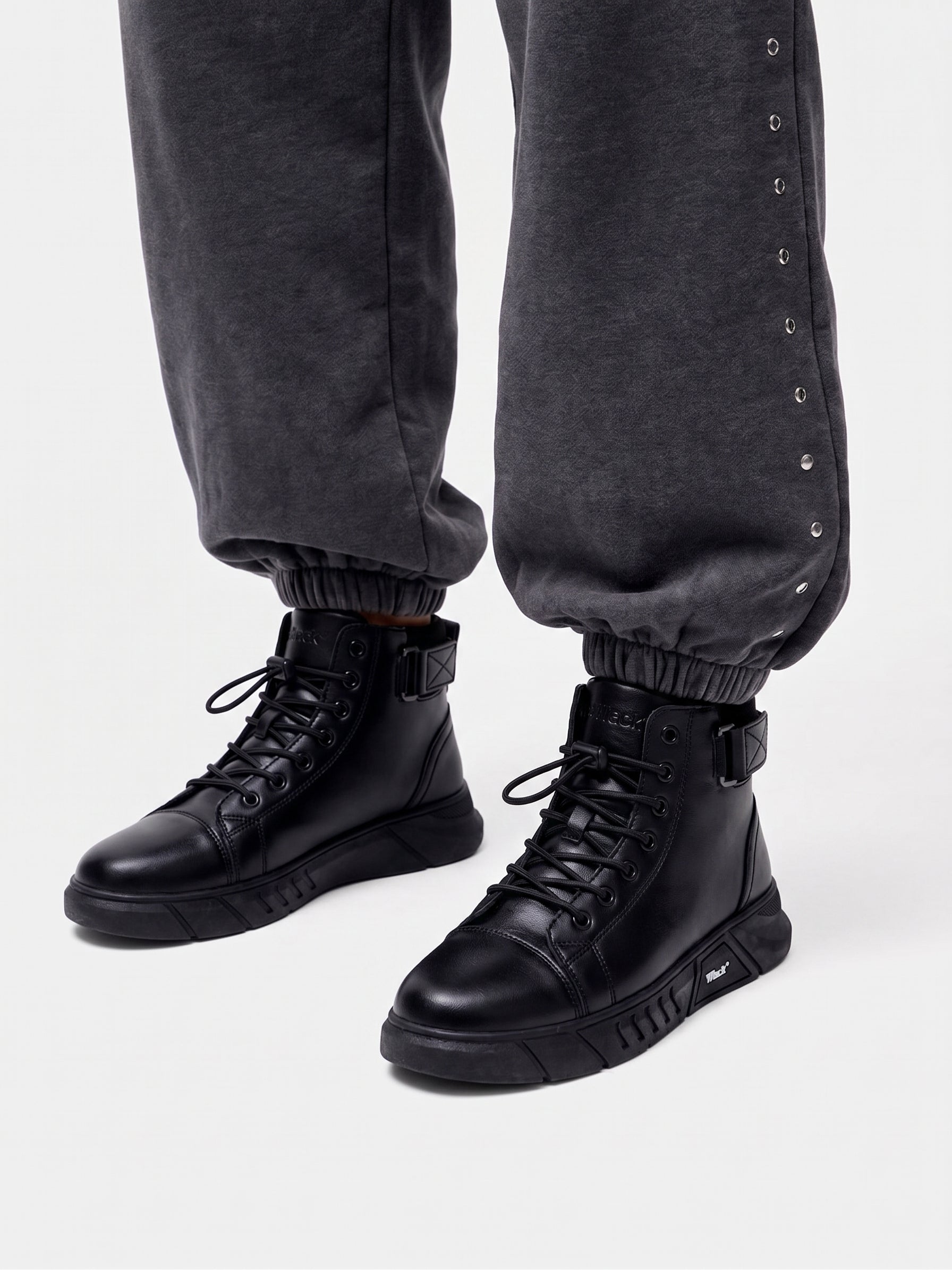black-09
