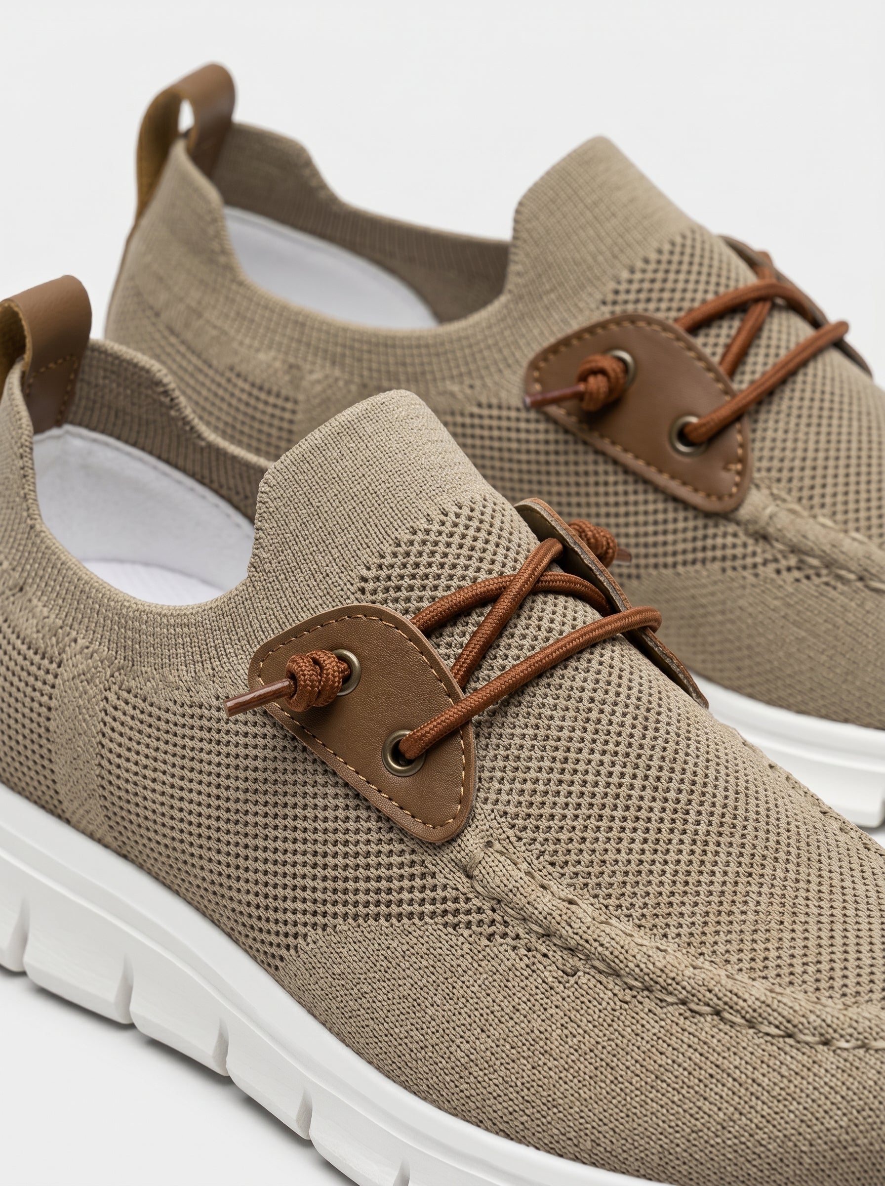 #color_khaki