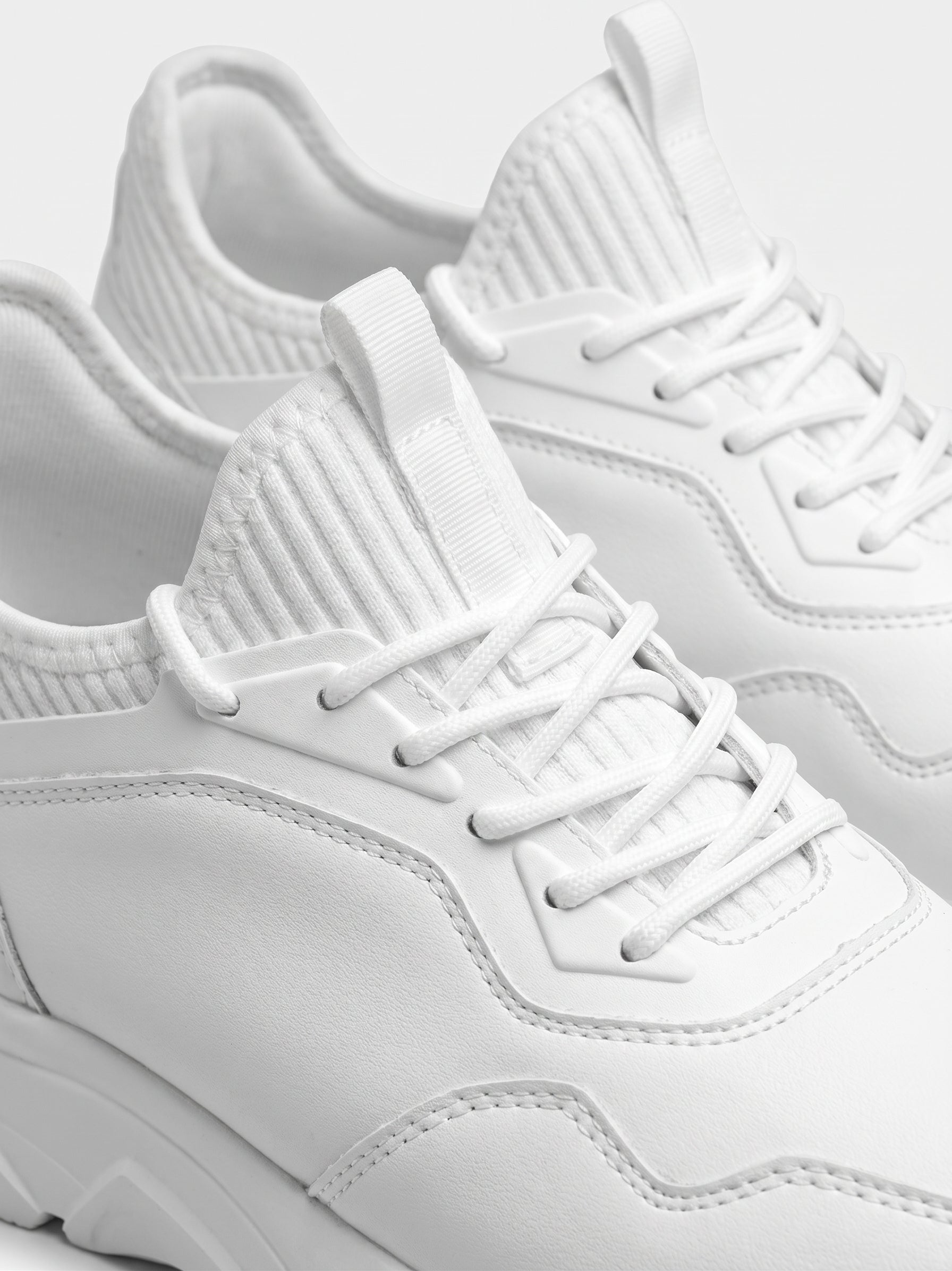 #color_white