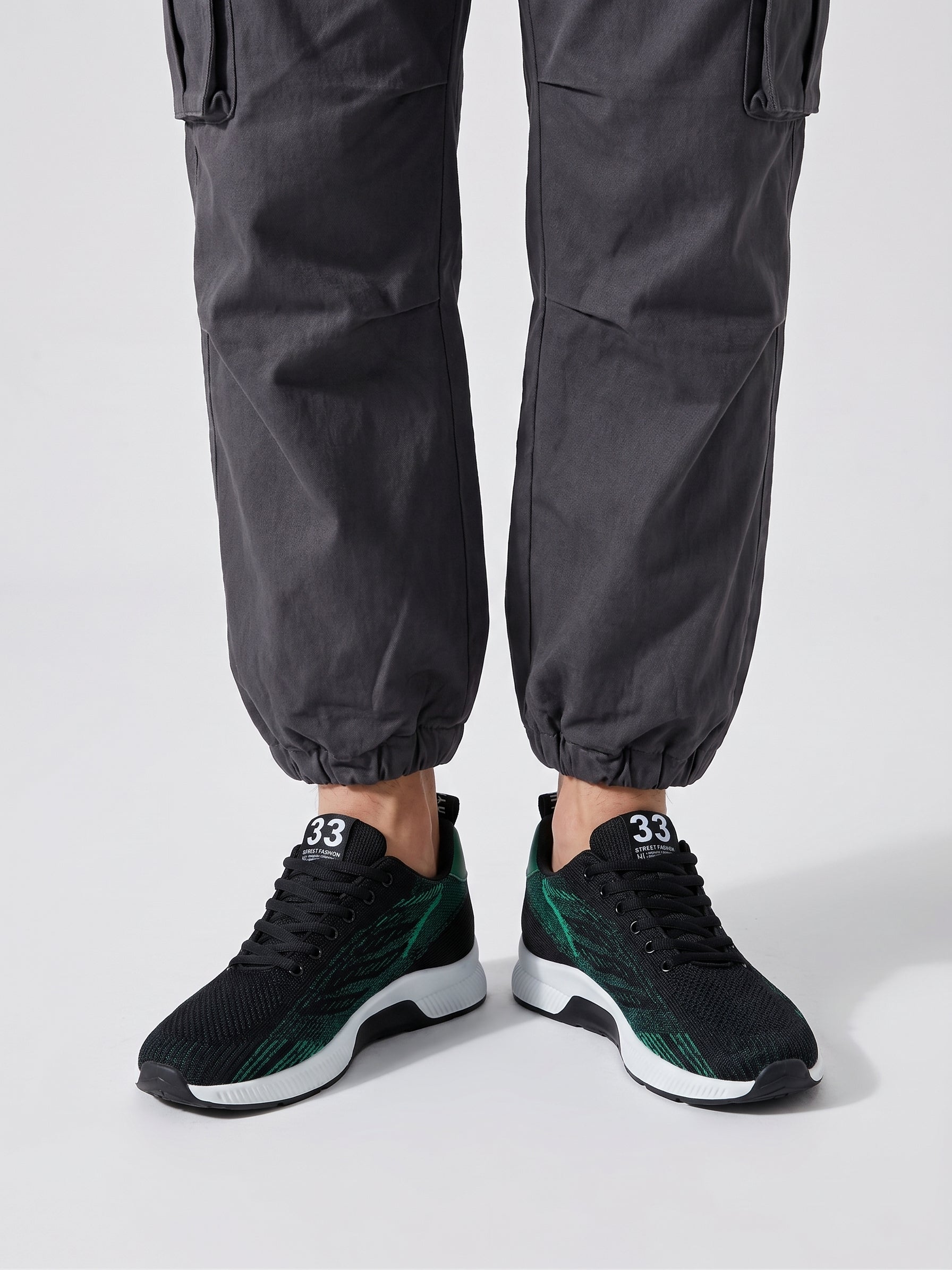 #color_black-green