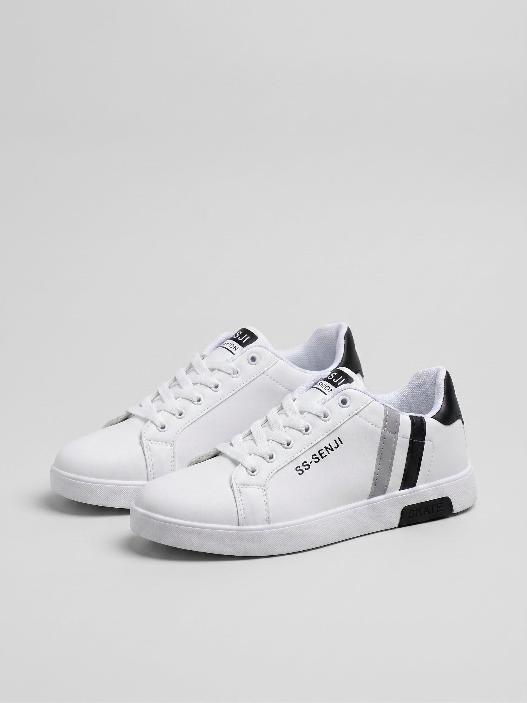 #color_black-white