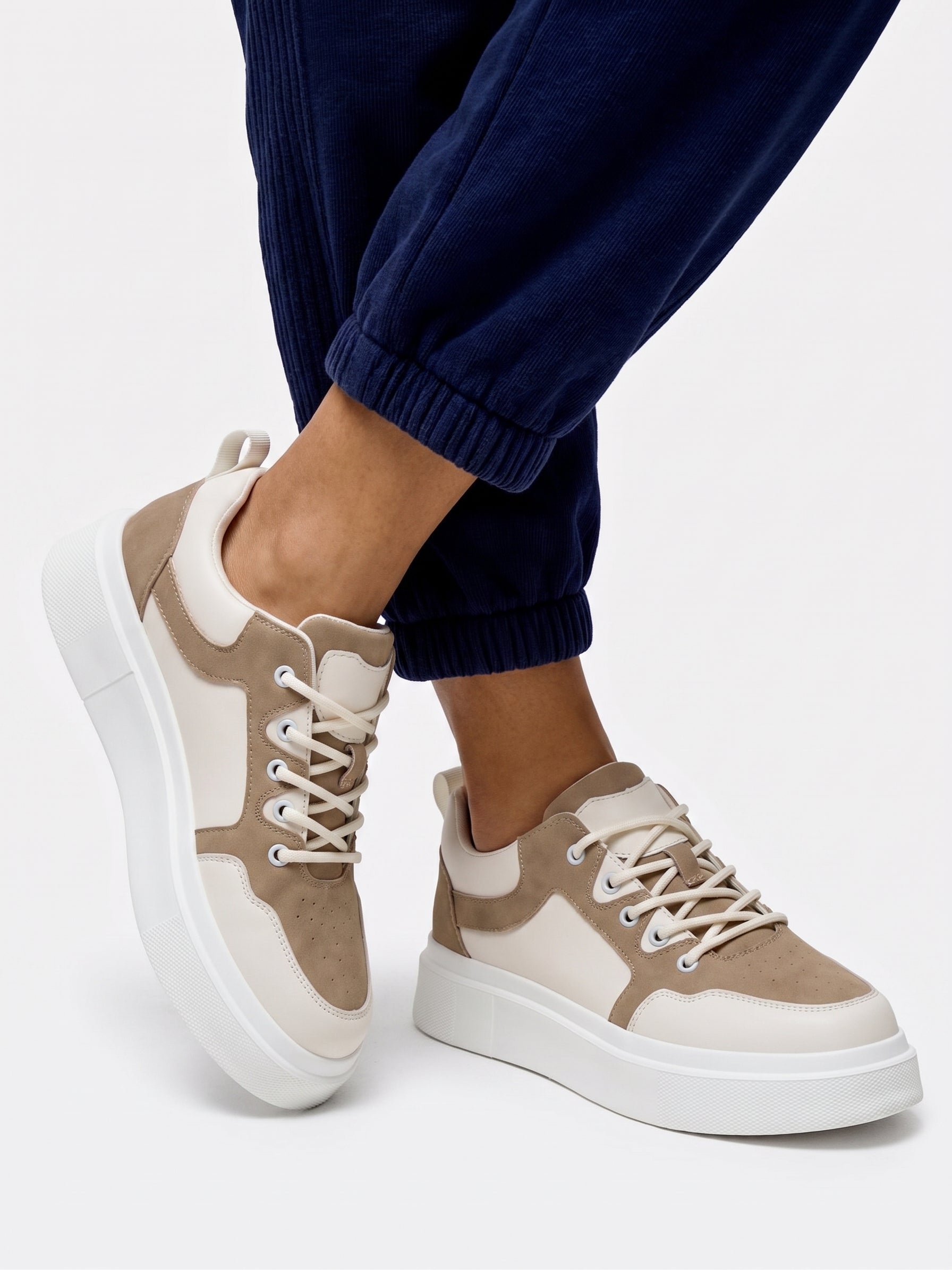 #color_beige